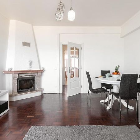 Casa Da Marginal Apartment Пениш Екстериор снимка
