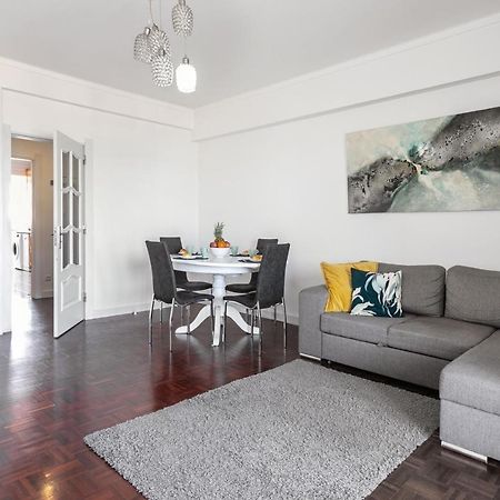 Casa Da Marginal Apartment Пениш Екстериор снимка