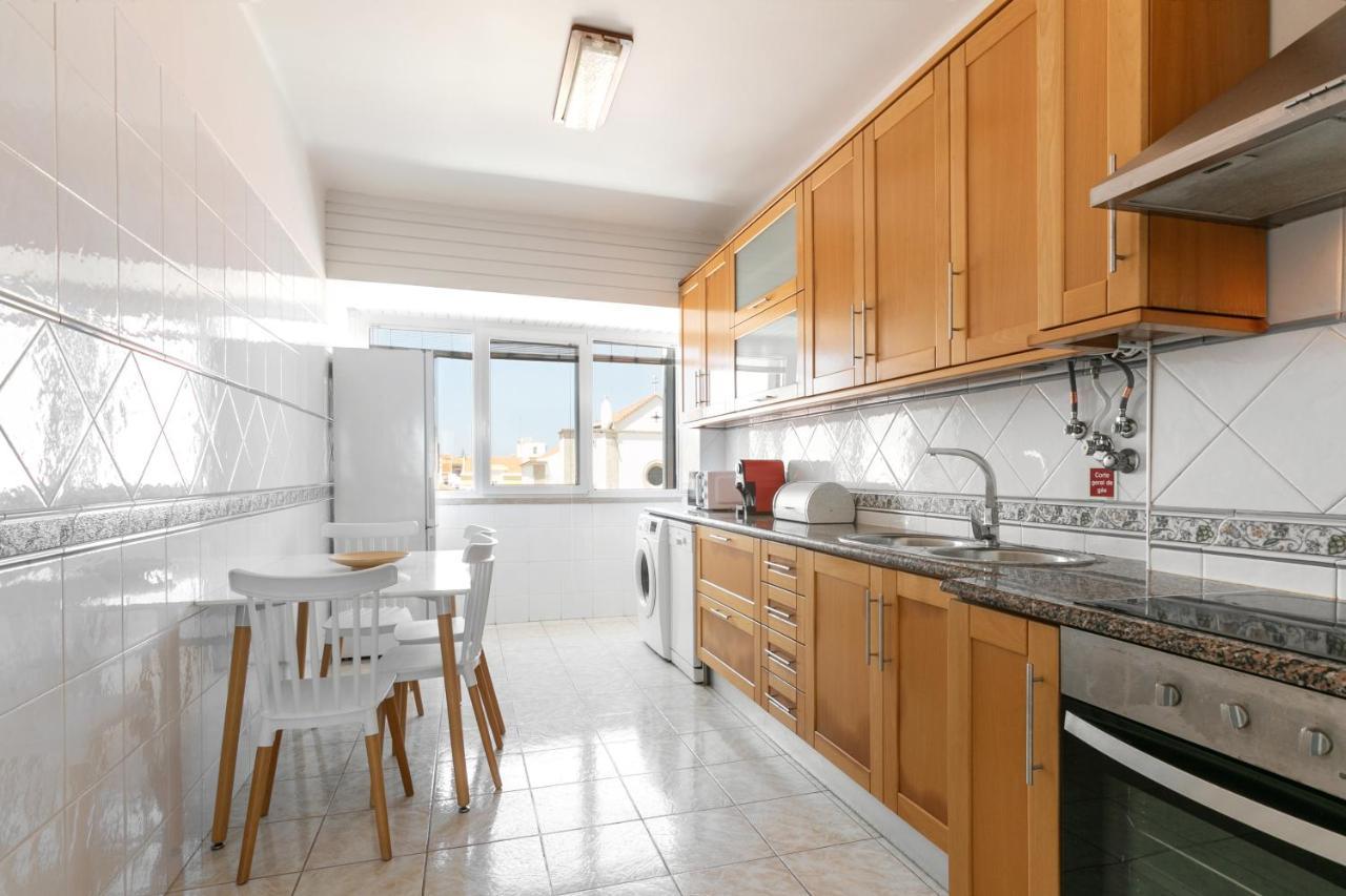 Casa Da Marginal Apartment Пениш Екстериор снимка