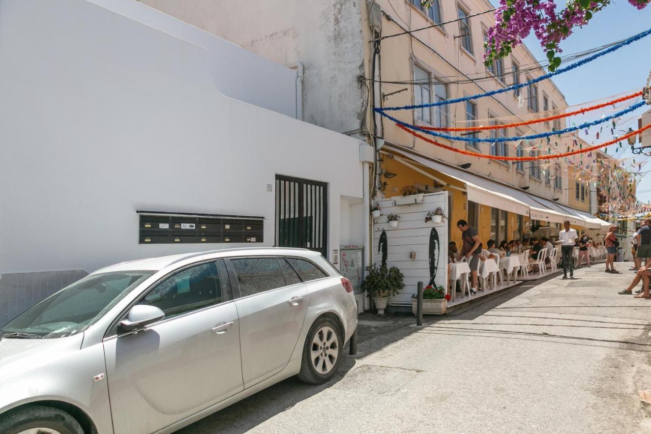 Casa Da Marginal Apartment Пениш Екстериор снимка